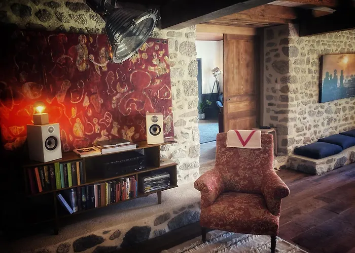 Holiday home In Groene Oase Charensat